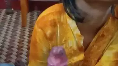 Desi maid daughter suck cock porn