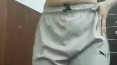 Horny maal stripping to nude show viral video call