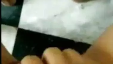 Bengali pussy porn MMS video looks unseen and hot