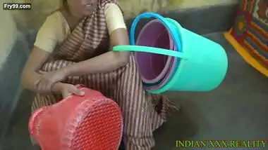 Desi aunty fuck for money