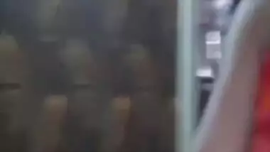 Indian female exposes her sex fun parts in the XXX webcam show