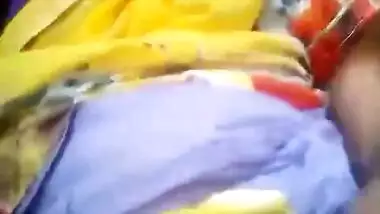 Dehati Indian lady flaunts her wet pussy