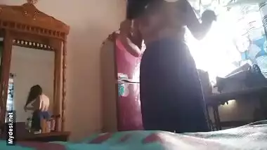 Sexy Figure Girl Showing And Fingering