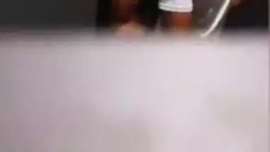 Unseen Trial room MMS sex video of hornyÂ desi lovers