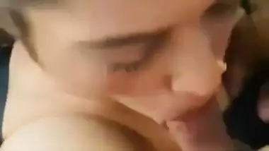 HD blowjob MMS of a sexy IT girl sucking a dick