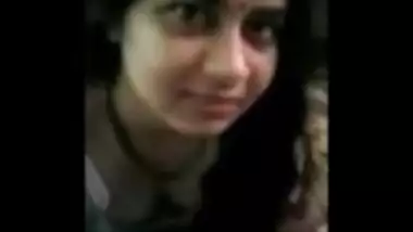 DESI AUNTY’S JUICIE CUTE BOOBS