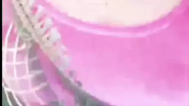 Solo nude show of big boobs girlfriend fingering