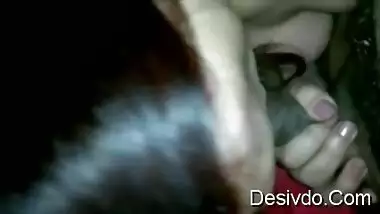 Arab aunty sucking dick