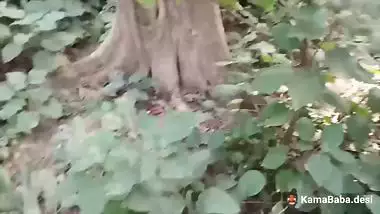 Desi Bhabhi and her neighbor’s outdoor sex video