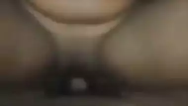 Desi xxx video of a hot girl riding like a whore