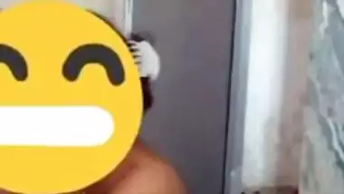 Big brown areolas desi bhabhi viral nude bath