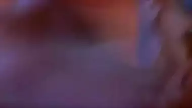 Cute desi fun play in naked with bf