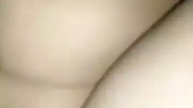 Village girl wet pussy fucking