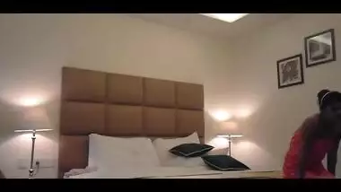 Delhi couple in hotel new mms