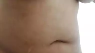 Big Boobs Desi Babe Ashrina On Cam part-6