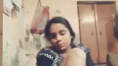 Cute Indian Dehati girl showing tits and playing with pussy on XXX cam
