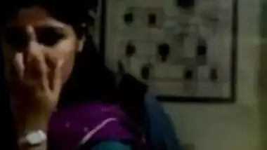 Indian student kiss with boyfriend