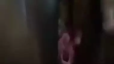 Horny Desi XXX girl masturbating and squirting in the bathroom MMS