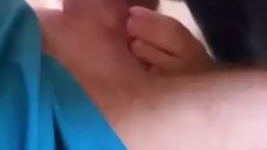 College Girl Caught on Mirror Blowjob Video