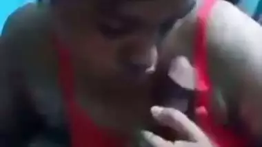 Desi MMS of a girl showing her boobs and sucking a dick
