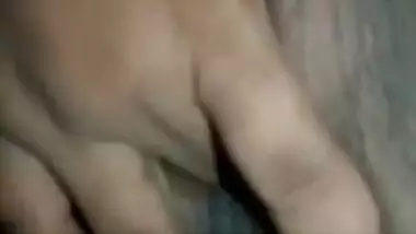 Desi village bhabi sexy pussy fucking video-3