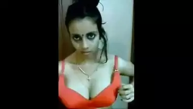 Very Hot cute girl