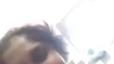 Lankan Tamil Girl Showing Her Boobsa nd Pussy on Video Call
