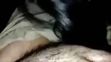 Chubby Karachi lady’s Pakistani blowjob makes a man cum