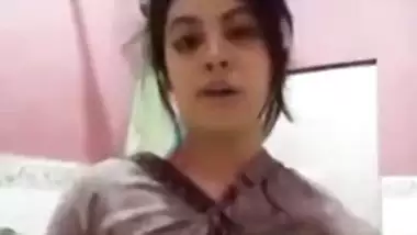 Horny Patna Girlfriend Shows Pussy & Ass To Tease Lover