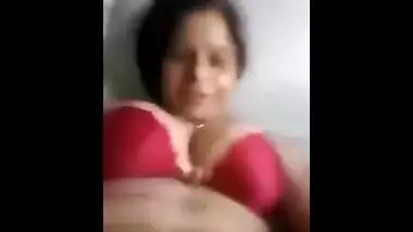 Mature desi aunty hardcore masturbating sex video
