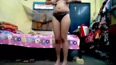 Desi Girl Wearing Cloths