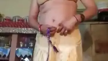 Dehati Cute Bhabhi Strip Tease Show Dehati MMS