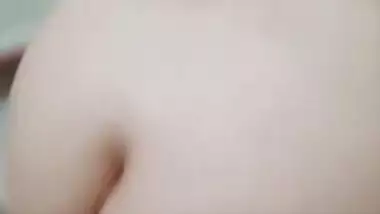 Chubby Paki wife showing her nude body