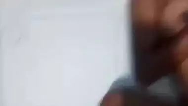 Adivasi couple’s first desi chudai in a hotel room