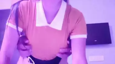 Best Indian escort girl doggy sex with client in hotel