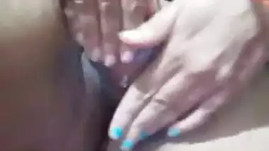 Pranavi bhabi horny audio rubbing her pussy in bathroom