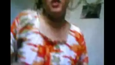 Desi porn blog presents muslim aunty home sex with neighbor