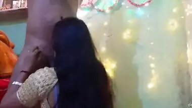 Desi Horny Bhabhi Giving Blowjob n Hardly Fucked