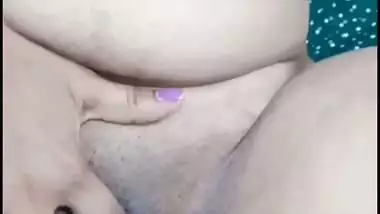 Cheating wife gets fuck by her neighbor in Telugu sex