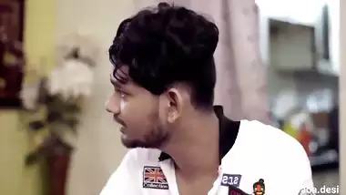 Lover sucks GF’s boobs before his friends in Indian adult series