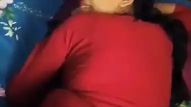 Lonely desi lay fuck porn MMS with young neighbor