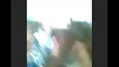 Fsiblog – Desi bhabi open boob show in shop