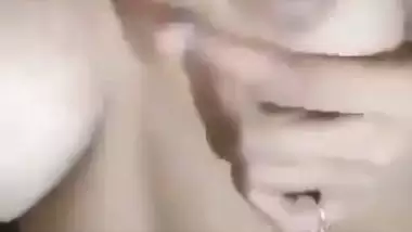 Bangla naked girl strips and records her nude MMS