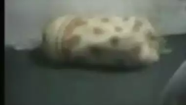 Pakistani Couple Homemade Sex Scandal.