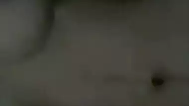 Bitch spreads her hairy Desi twat ready to have XXX masturbation