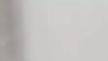 Indian slut doesn't know private shower video becomes public domain