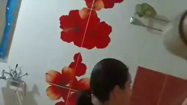 Big boobs sister bathing caught on cam by brother