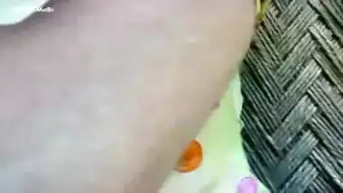 Beautiful Pakistani girl enjoyed by her lover