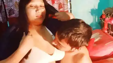 Bengali couple ki foreplay porn video shared online