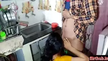 Unsatisfied Wife Ki Fucking In Kitchen